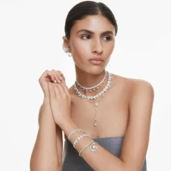 Ariana Grande x Swarovski choker