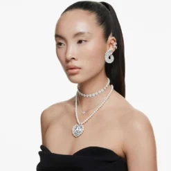Ariana Grande x Swarovski drop earrings