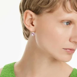 Bella V drop earrings