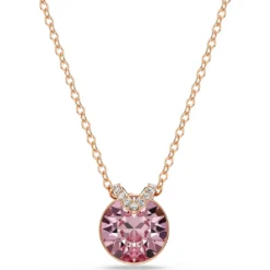 Bella V pendant