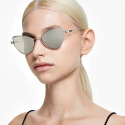 2 in 1 clip-on sunglasses