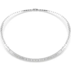 Matrix necklace