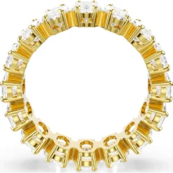Matrix ring