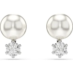 Matrix stud earrings