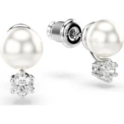 Matrix stud earrings