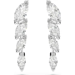 Mesmera earrings