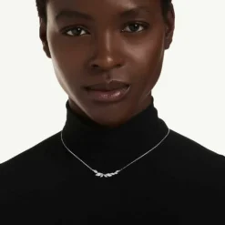 Mesmera necklace