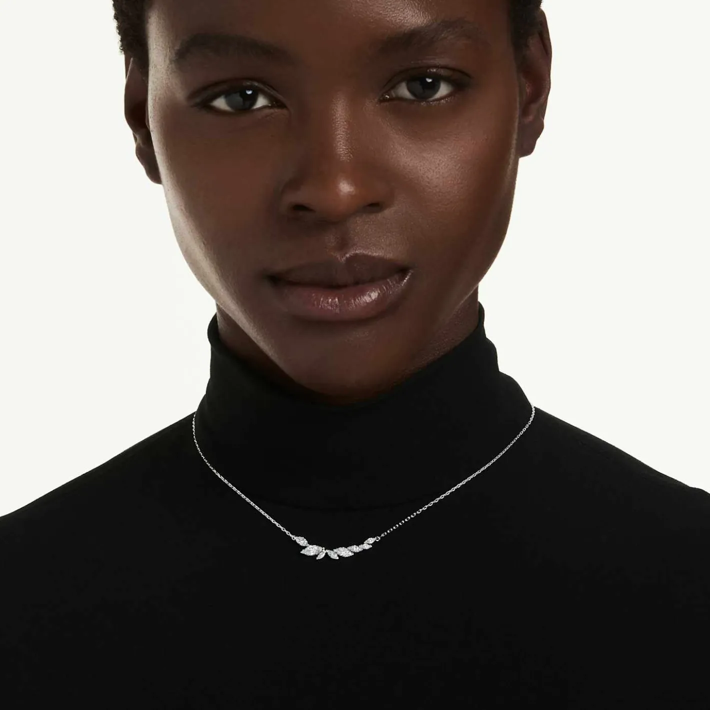 Mesmera necklace