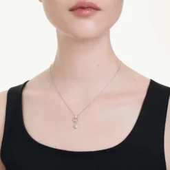 Mesmera pendant