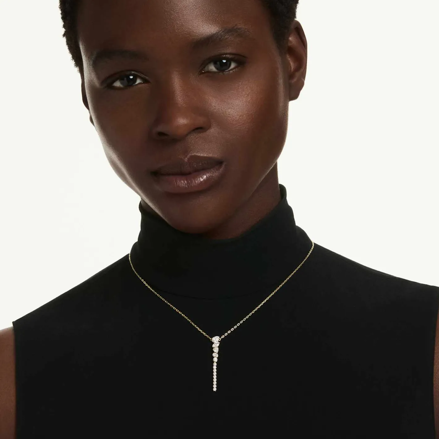Mesmera Y necklace