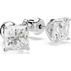 Stilla stud earrings