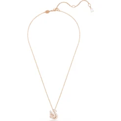 Swan pendant