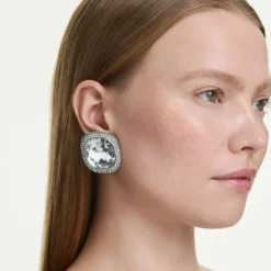 Una Angelic clip earrings