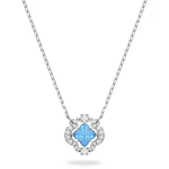 Una Angelic pendant