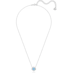 Una Angelic pendant