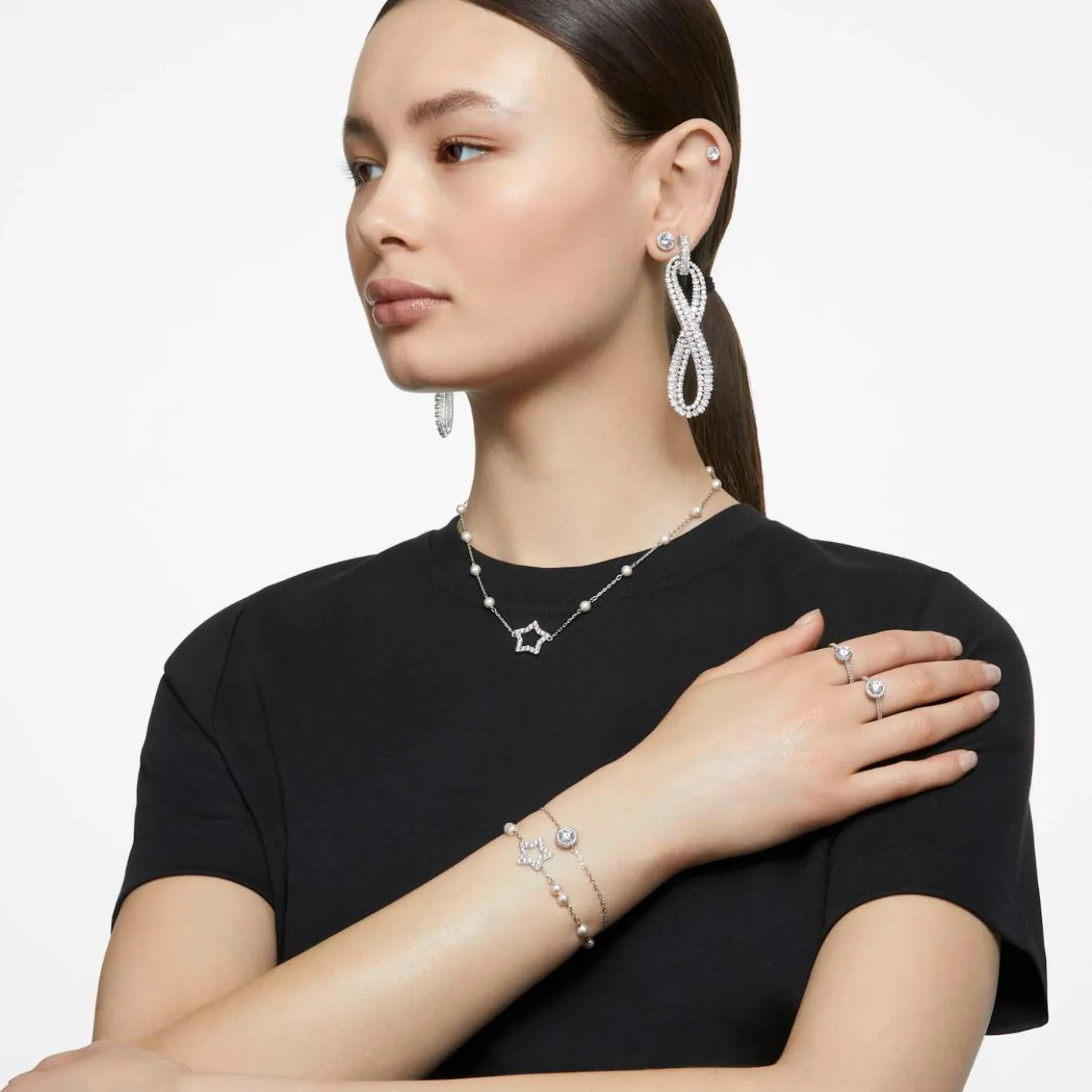 Una Angelic ring