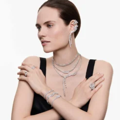 Vienna cocktail ring